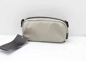 Wandrd Tech Pouch Bag Small Yuma Tan Zubehörtasche Wie neu / unbenutzt - Picture 1 of 2