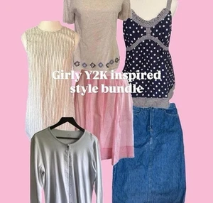 Vintage Y2K inspiriertes Stilpaket kokett feminin Großhandel Wiederverkauf Posten Damen - Bild 1 von 7