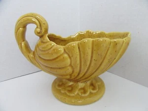 Haeger Pottery Planter Vase Double Shell USA Cornucopia Harvest Gold Yellow 8x6 - Picture 1 of 4