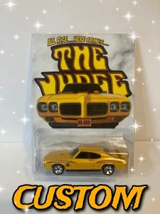 HOT WHEELS CUSTOM '70 PONTIAC GTO JUDGE w/display stand.... - Picture 1 of 8