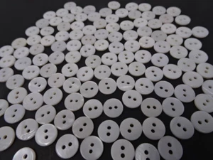 Elegant Little 4-Hole White Round Shell Buttons w/ Character 11mm Lot of 10 AA58 - Picture 1 of 8