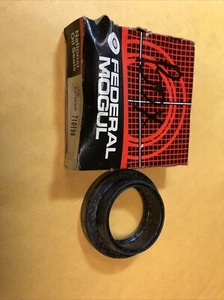 NOS NOK BE4692E Main / Output Shaft Seal In National 710198 Box! F+S! - Picture 1 of 3