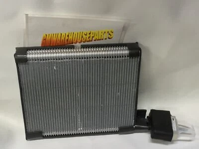 GM OEM 14-18 Escalade ESV Evaporador Calentador Componentes-Evaporador Núcleo 23281450 Foto 1 de 3