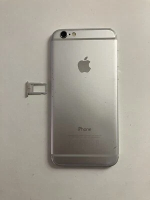 Smartphone Apple iPhone 6 A1586 Silver - Per Parti di Ricambio - LEGGI!!! - Immagine 1 di 4