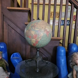 Vintage Replogle Globe On Iron Claw Foot Stand - Picture 1 of 12