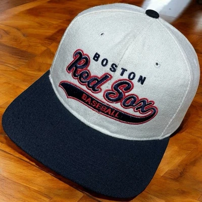 VTG STARTER SnapBack Hat - BOSTON REDSOX MLB - 1st Gen Script Cream Dome - Image 1 of 4