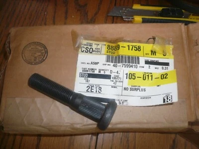 Chevrolet GMC 15589493 1988-2002 / 88891758 perno de perno de tuerca de rueda trasera - Nuevo de Lote Antiguo Foto 1 de 2