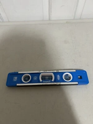 EM81.9G 9 Inch Magnetic Torpedo Level W/Overhead Viewing Slot Made in USA used - Image 1 of 4