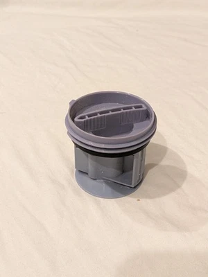 Bosch Washing Machine Pump Filter Cap - Image 1 of 2