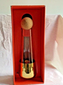 Country Road Tide Carafe With Cork - Gold Trim - Imagen 1 de 6