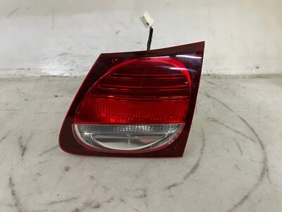OEM | Luz trasera interior LED 2006-2011 Lexus GS300 (derecha, pasajero) Foto 1 de 4