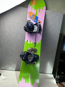 BURTON SNOWBOARD SIZE 140 CM WITH RIDE MEDIUM_L BINDINGS - Picture 1 of 6