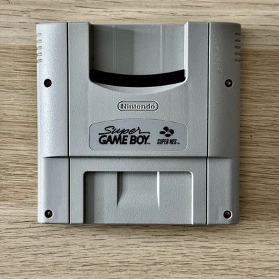 NINTENDO SUPER GAME BOY SNES PAL ORIGINALE 1994 ADATTATORE PER CARTUCCE GAMEBOY - Immagine 1 di 2
