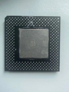 Processeur Intel Celeron SL3FL 466 MHz/128 Ko/66 MHz FSB socket 370 FV524RX466 - Photo 1/3