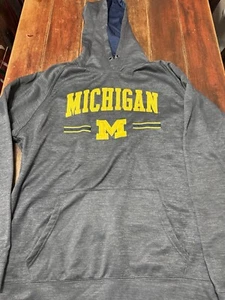 University of Michigan Men's Sweatshirt Colosseum Embroidered Hoodie 2XL XXL - Picture 1 of 9