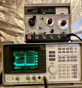 HP 8601A Generator / Sweeper - 100 kHz to 110 MHz, Working - Picture 1 of 7