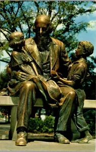 Vintage Michigan MI Postcard Statue of John Ball with Grandchildren Grand Rapids - Picture 1 of 3