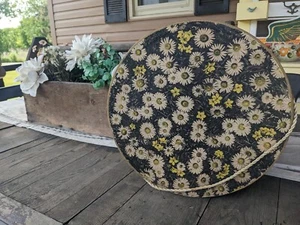 Vintage 50s Floral Daisy Hat Box - Picture 1 of 9