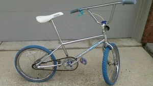 1986 SCHWINN PREDATOR FREEFORM BMX vintage Original Owner - Picture 1 of 12