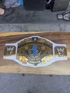 WWE Official Intercontinental Heavy Weight Champion 2014 Replica Belt - Bild 1 von 3