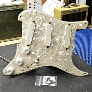 1996 Fender Strat Plus LOADED PICKGUARD Gold Lace Sensor Pickups USA 90's Guitar - Picture 1 of 21