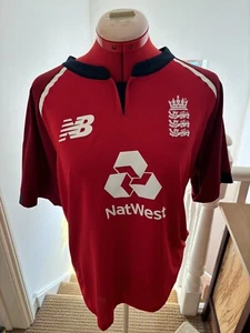 Official England New Balance Cricket Shirt Size M - Picture 1 of 7