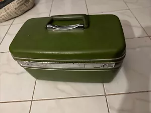 Vintage Samsonite Silhouette Green Train Cosmetic Makeup Case - Picture 1 of 8