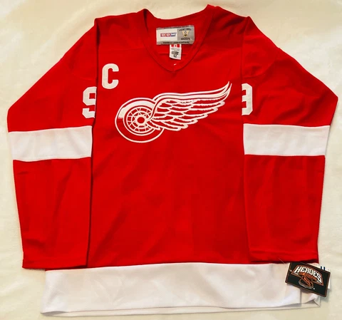 Gordie Howe Detroit Red Wings Reebok Heroes CCM Jersey NWT XL 52 Cover