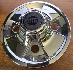 JUEGO DE 4 TAPACUBOS CENTRALES DE RUEDA EFECTO CROMO PLÁSTICO TRIUMPH GT6 - Imagen 1 de 7