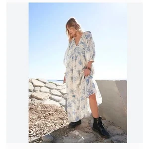 Free People Floral Golden Hour Maxi Dress in Tea Ivory Combo Size Small - Picture 1 of 9