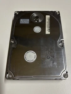 Quantum Atlas V 3.5″ SCSI Hard Drive – Used, Untested - Photo 1/2