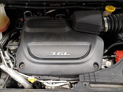 Cubierta del motor Pacifica Sku #4301476 2018 Foto 1 de 4