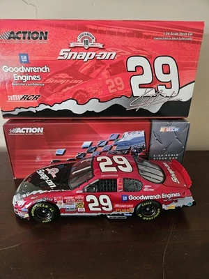 Kevin Harvick #29 2003 Snap-On GM Goodwrench Monte Carlo acción 1:24 Foto 1 de 2