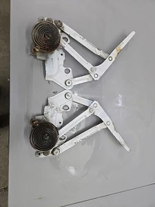 94-01 Dodge Ram capó bisagra resorte juego L&R BLANCO 1500 2500 3500 ~ 004 09 10 25oem - Imagen 1 de 4