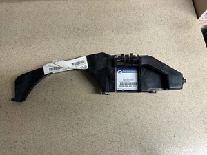 🔥Genuine Mopar Fascia Support Bracket Left 5182269AD🔥 - Foto 1 di 4