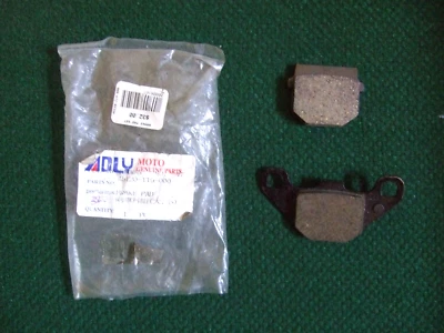 Pastillas de freno Adly Moto para ADLY Thunder Bike 50cc y 150cc parte # 45120-119-000 Foto 1 de 4