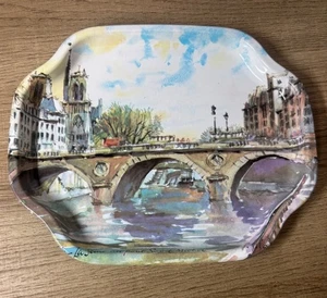 Bandeja decorativa Elite vintage años 70 La Seine Au Pont Saint Michel metal Inglaterra - Imagen 1 de 6