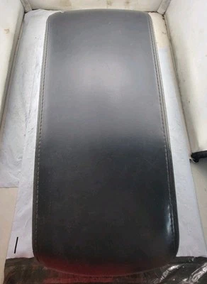 BLACK 08-2010 DODGE CHARGER CHRYSLER 300 LEATHER CENTER CONSOLE ARM REST LID OEM Foto 1 de 4
