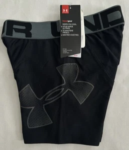 NUEVO CON ETIQUETAS Niños Jóvenes Under Armour Ropa Interior Pantalones Cortos Capa Base Ajustada Pequeña 1330758 Negro - Imagen 1 de 4