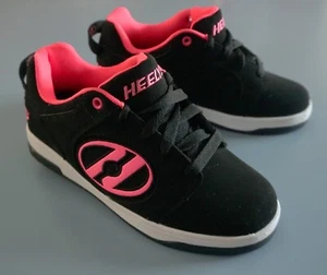 Heelys Voyager Unisex Wheeled Shoe Black/Pink - Size Youth 5 Womens 6 - New - Picture 1 of 9