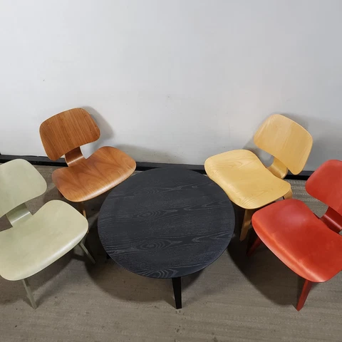 Mid Century Modern Eames Herman Miller LCW Lounge Chairs & Table Set Cover