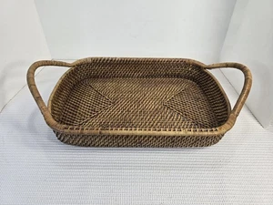 Pampered Chef Woven Selections Rectangular Wicker Serving Basket Handles 16x 11 - Picture 1 of 6