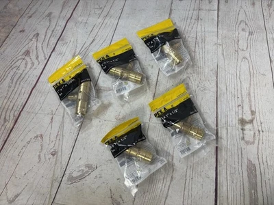 Apolo 1 pulgada 5 piezas x 1 pulg. x 1/2 pulg. Camiseta reductora de púas de expansión PEX-A de latón Foto 1 de 4