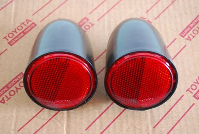 TOYOTA LAND CRUISER FJ40 FJ45 BJ40 BJ42 HJ45 REAR REFLECTOR 2X - Image 1 of 4