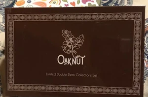SUPER RARE PENGUIN MAGIC 1st EDITION OAKNUT PLAYING CARDS SET STANDARD & GILDED - Picture 1 of 5
