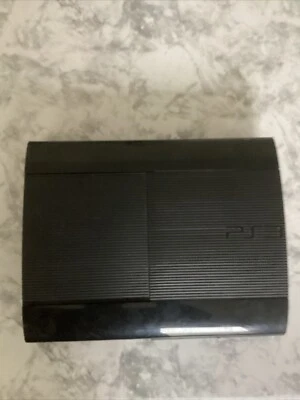 Play Station 3 / Memoria 500 GB + 1 Control + Cables de Juego + Cableado HD + 5 Juegos. Foto 1 de 4