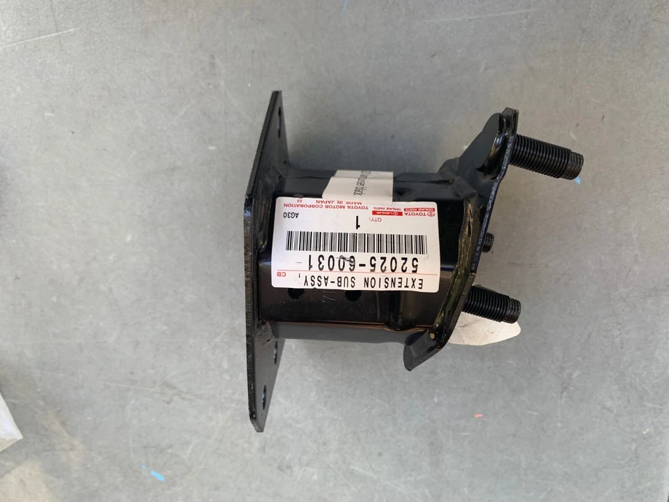 TOYOTA LAND CRUISER 08 21 EXTENSION SUB ASSY FRONT BUMPER RH NO.2 OEM GENUINE Foto 1 de 1