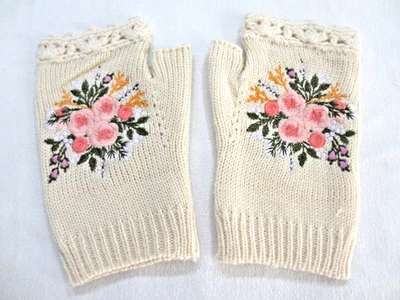 Crocheted Lace Gloves Womens Fingerless Open Floral Embroidery Text Cottagecore - Image 1 of 4