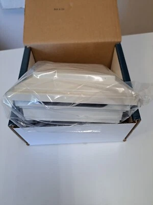 TREX DECK FLAT LED POST CAP LIGHT - CLASSIC WHITE - WTSQLEDCAP4x4C 4.5 X 4.5 - Image 1 of 3