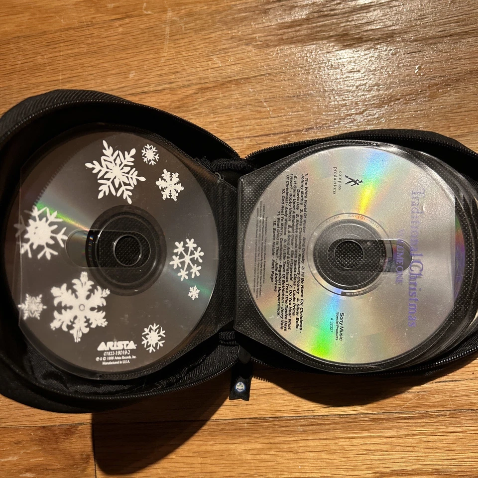 30 CDs Lot Vintage Napster Carrying Case Christmas CDs & Classics Holiday Music - Image 1 of 4